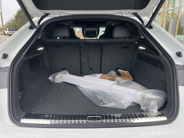 New 2026 Audi RS Q8 performance image 27