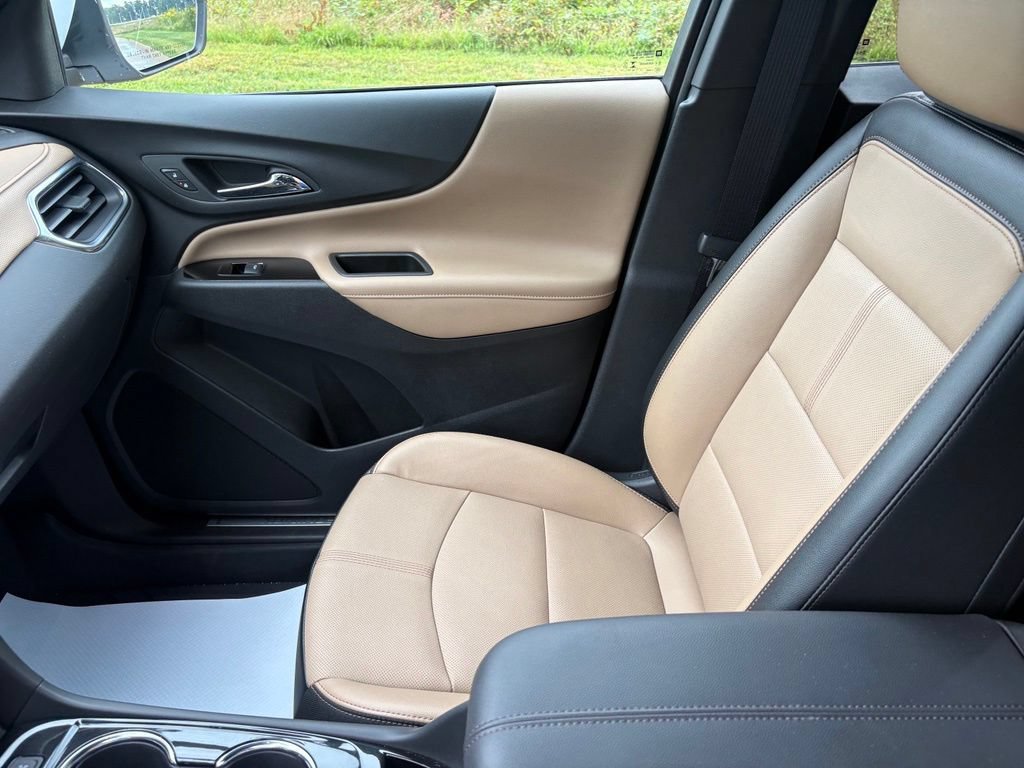 Used 2024 Chevrolet Equinox Premier FWD image 18