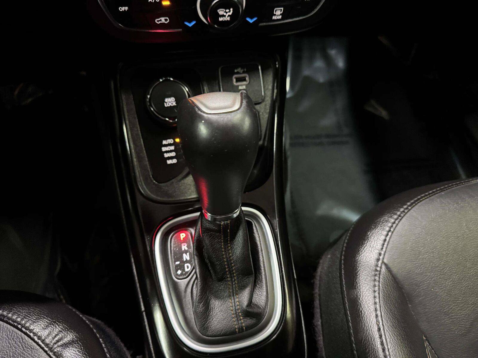 Used 2019 Jeep Compass Limited AWD/4WD image 33