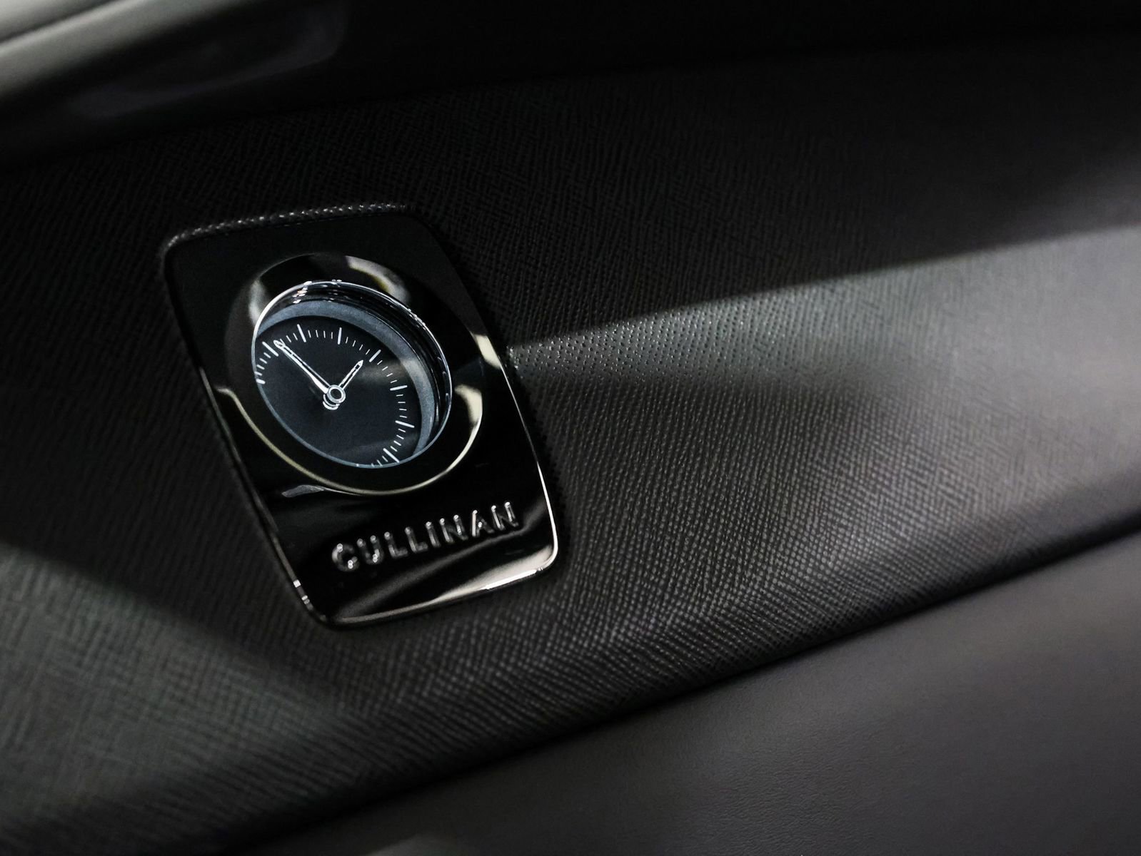 Used 2019 Rolls-Royce Cullinan image 12