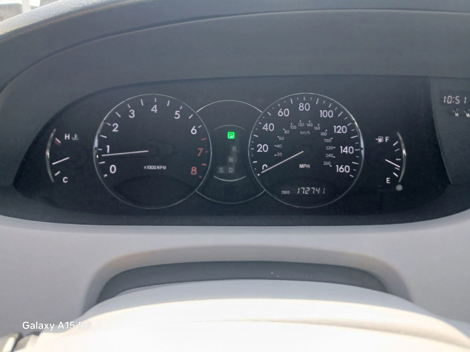 Used 2010 Toyota Avalon Limited FWD image 34