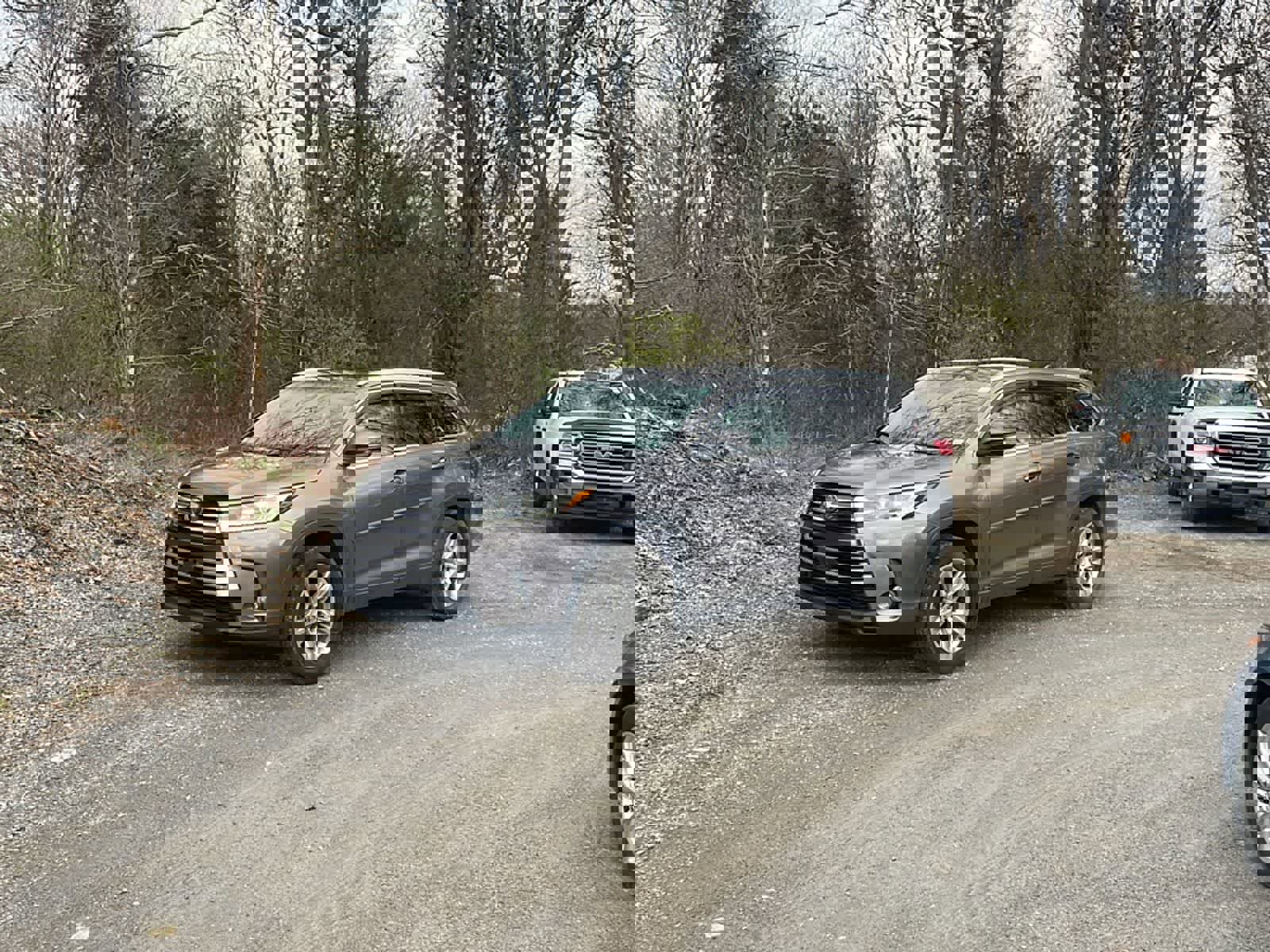 Used 2017 Toyota Highlander Limited w/ Protection Package #3 image 1