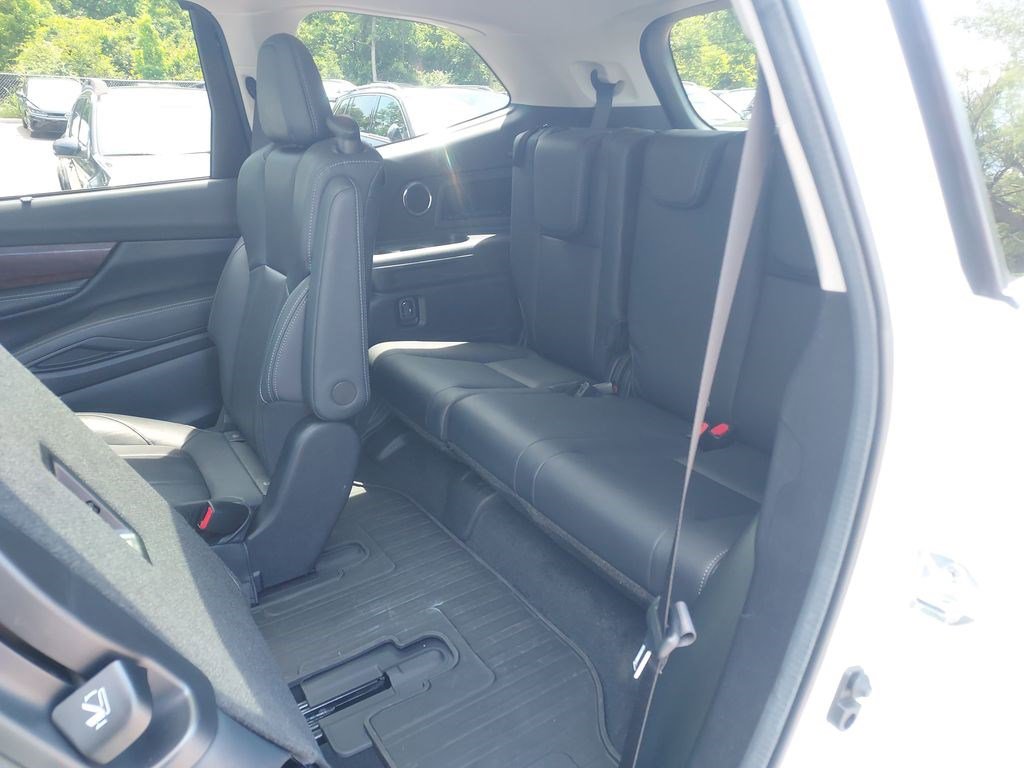 Used 2023 Subaru Ascent Touring AWD/4WD image 35