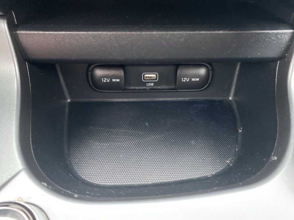 Certified 2021 Kia Seltos LX image 30