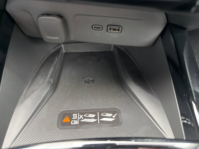 New 2026 Chevrolet Trax LT w/ Sunroof Package image 18