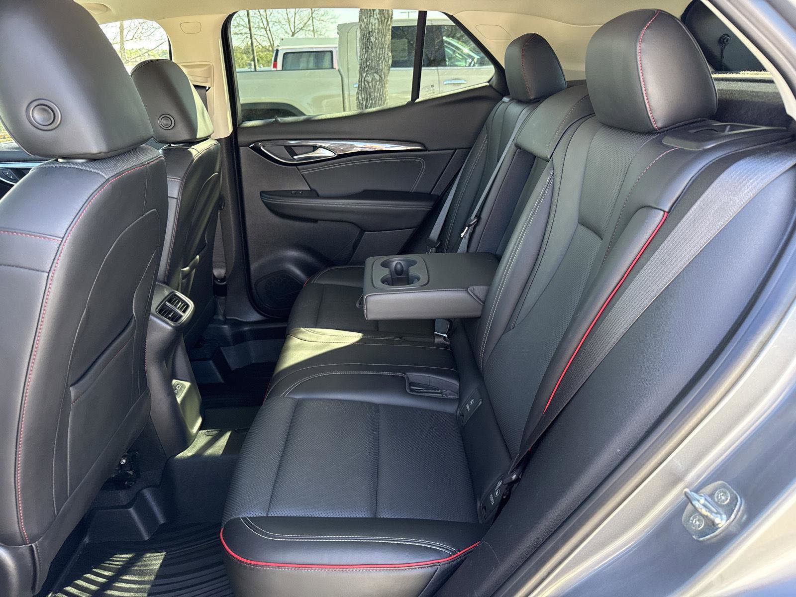 Used 2022 Buick Envision Essence w/ Sport Touring Package AWD/4WD image 14