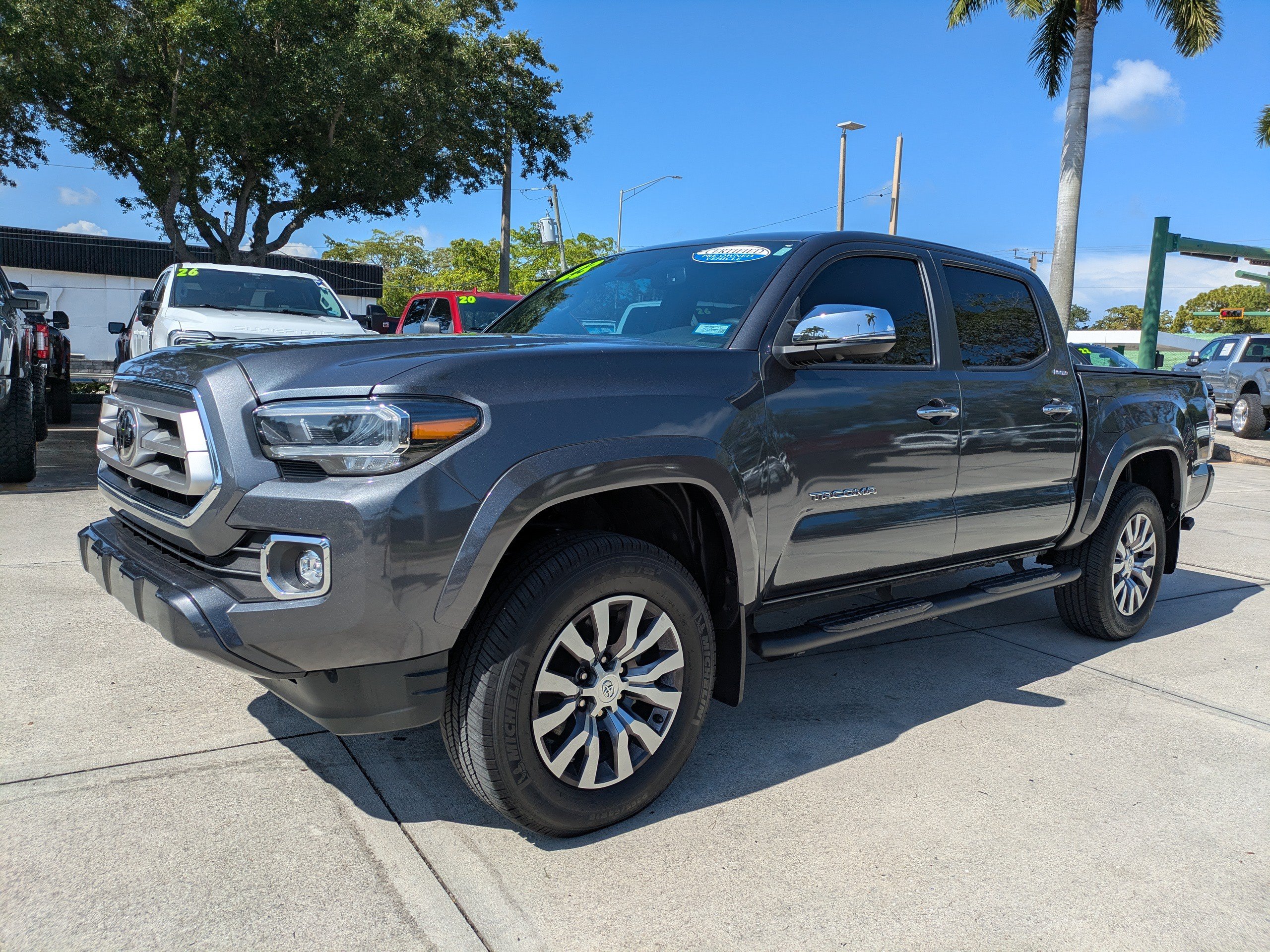 Used 2023 Toyota Tacoma Limited AWD/4WD image 7