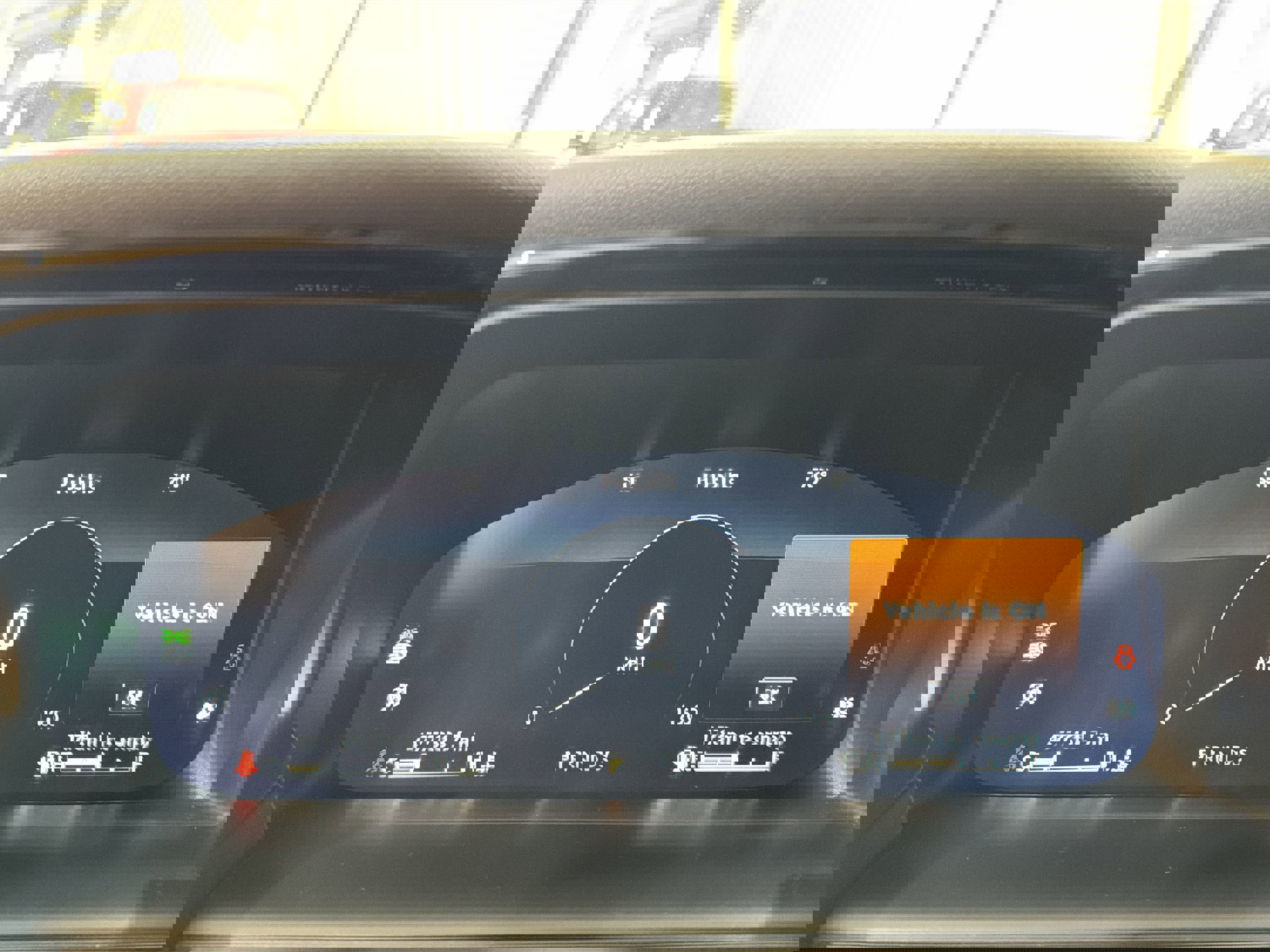 Used 2022 Lincoln Nautilus Reserve image 16