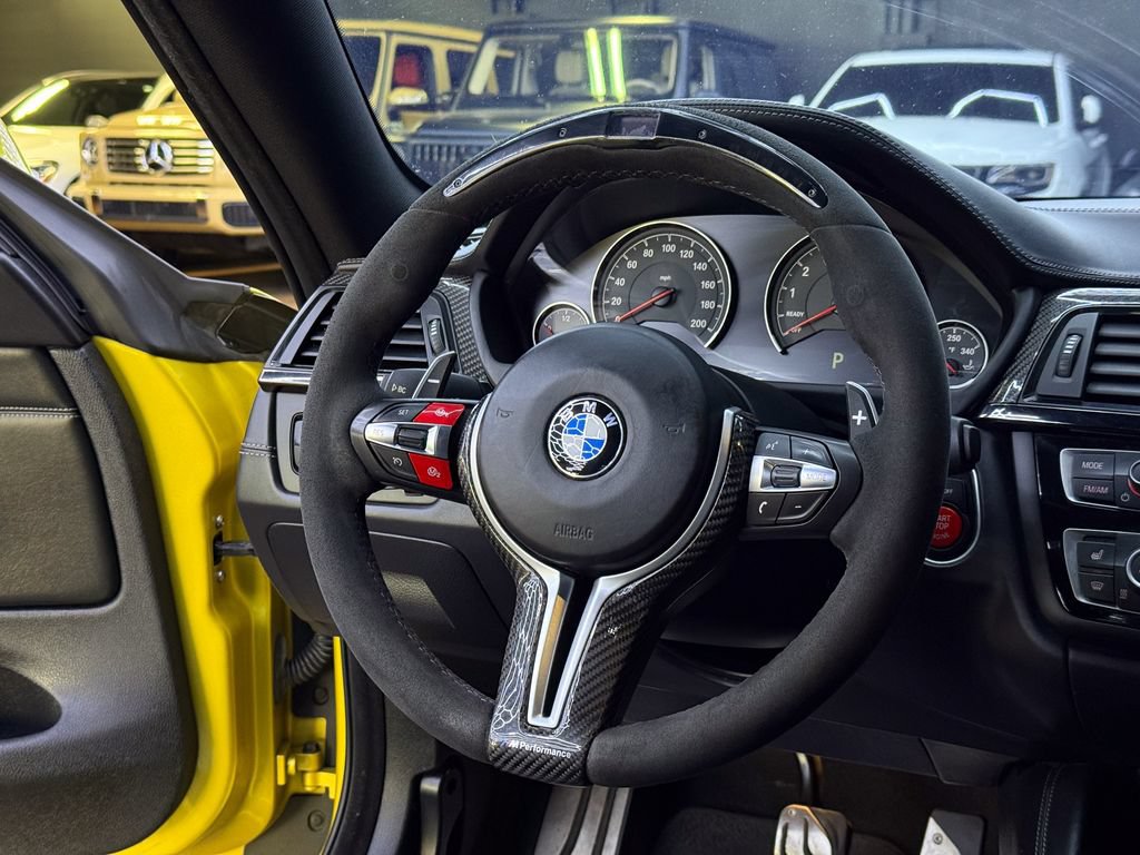 Used 2015 BMW M4 Coupe RWD image 19