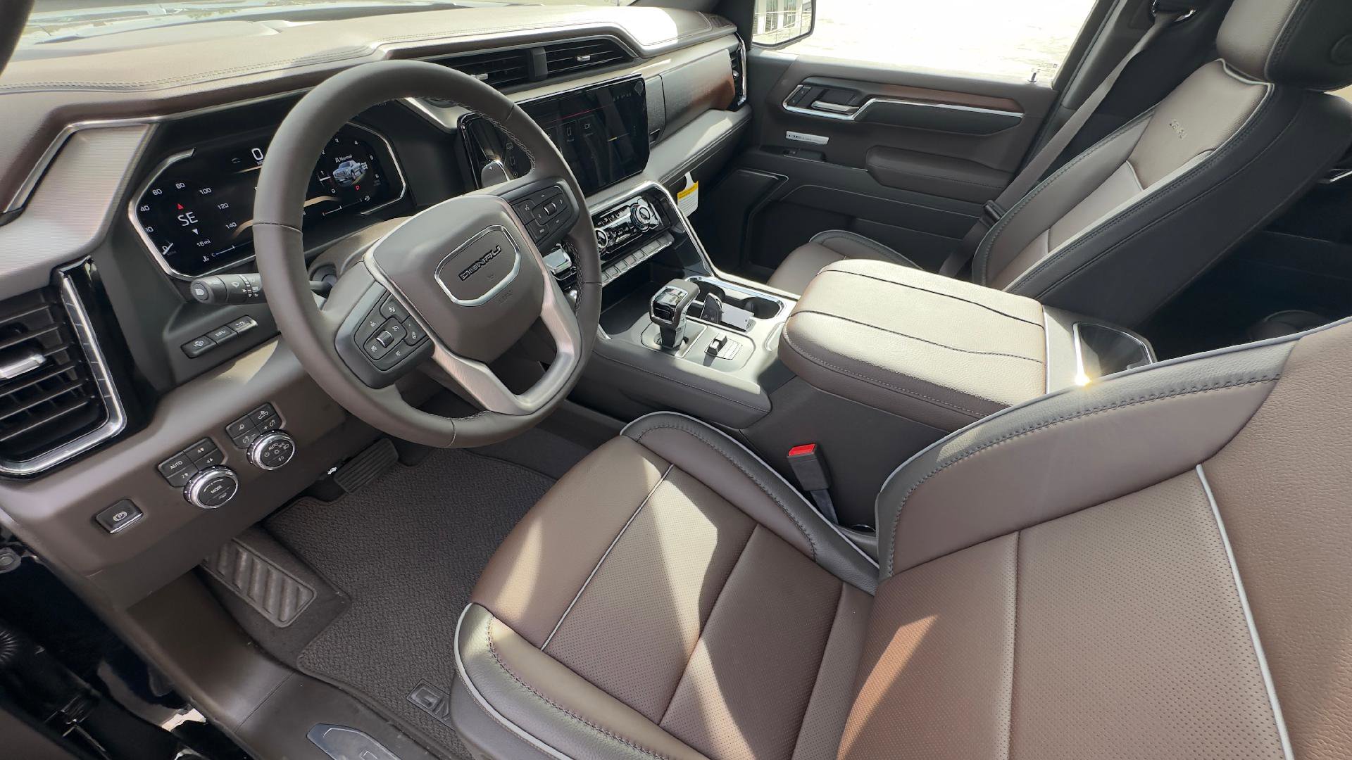 New 2026 GMC Sierra 1500 Denali w/ Denali Reserve Package image 13