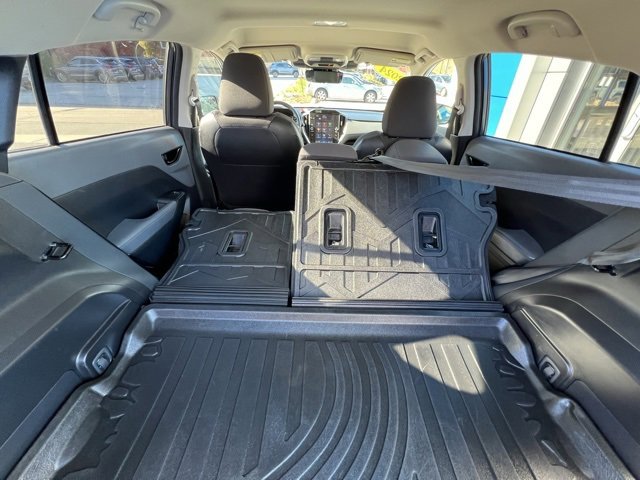 Used 2024 Subaru Crosstrek 2.0i Premium w/ Popular Package #3 image 18