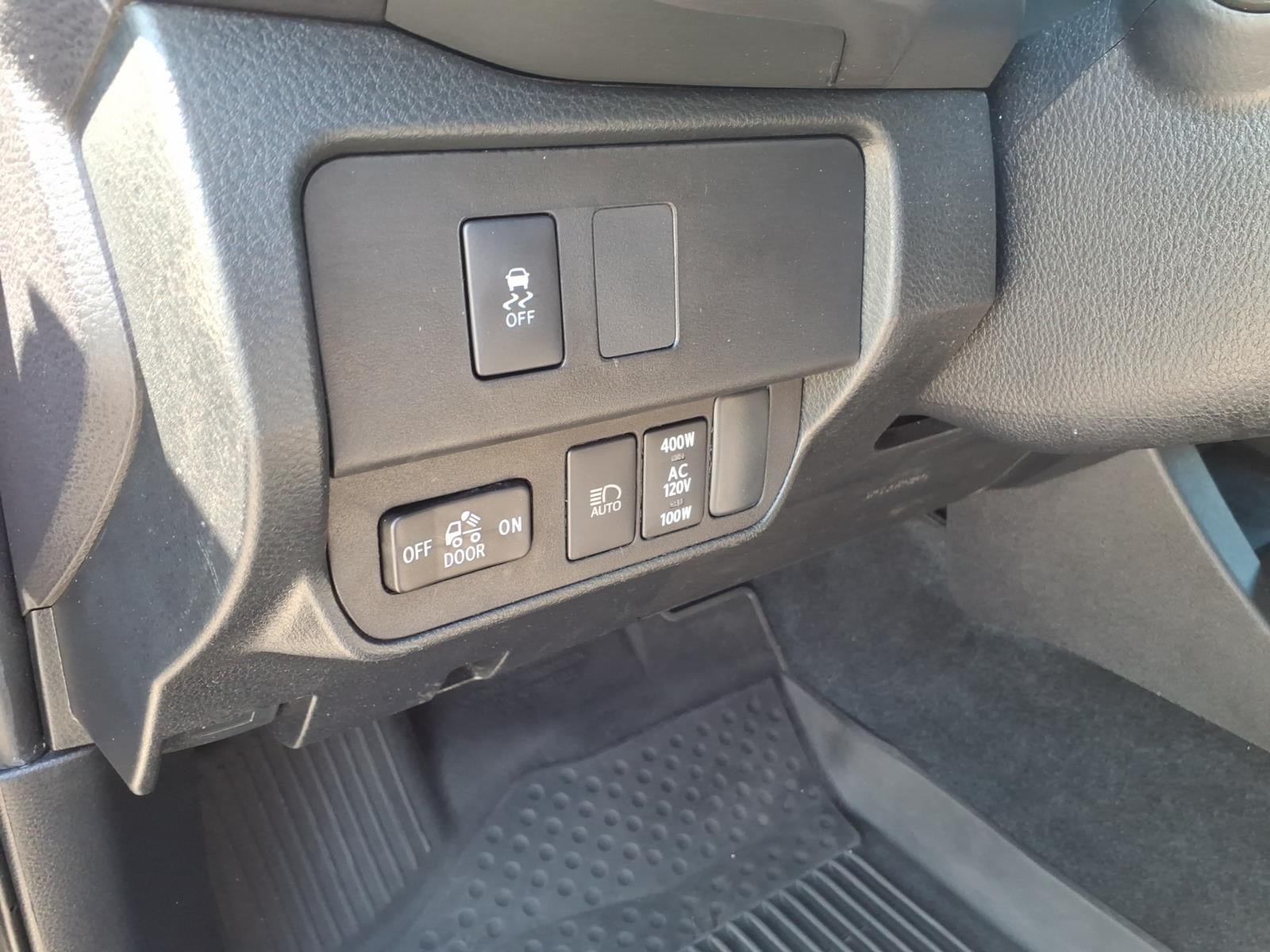 Used 2023 Toyota Tacoma TRD Off-Road w/ Technology Package AWD/4WD image 21