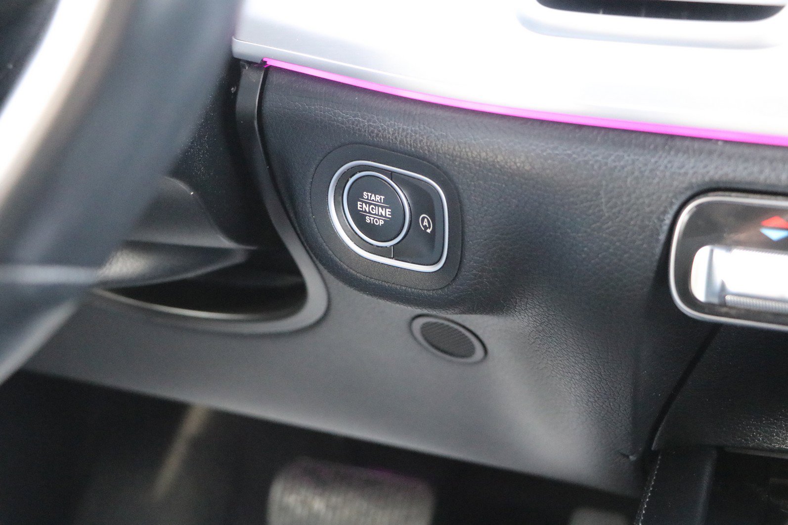 Used 2024 Mercedes-Benz GLE 350 4MATIC image 25