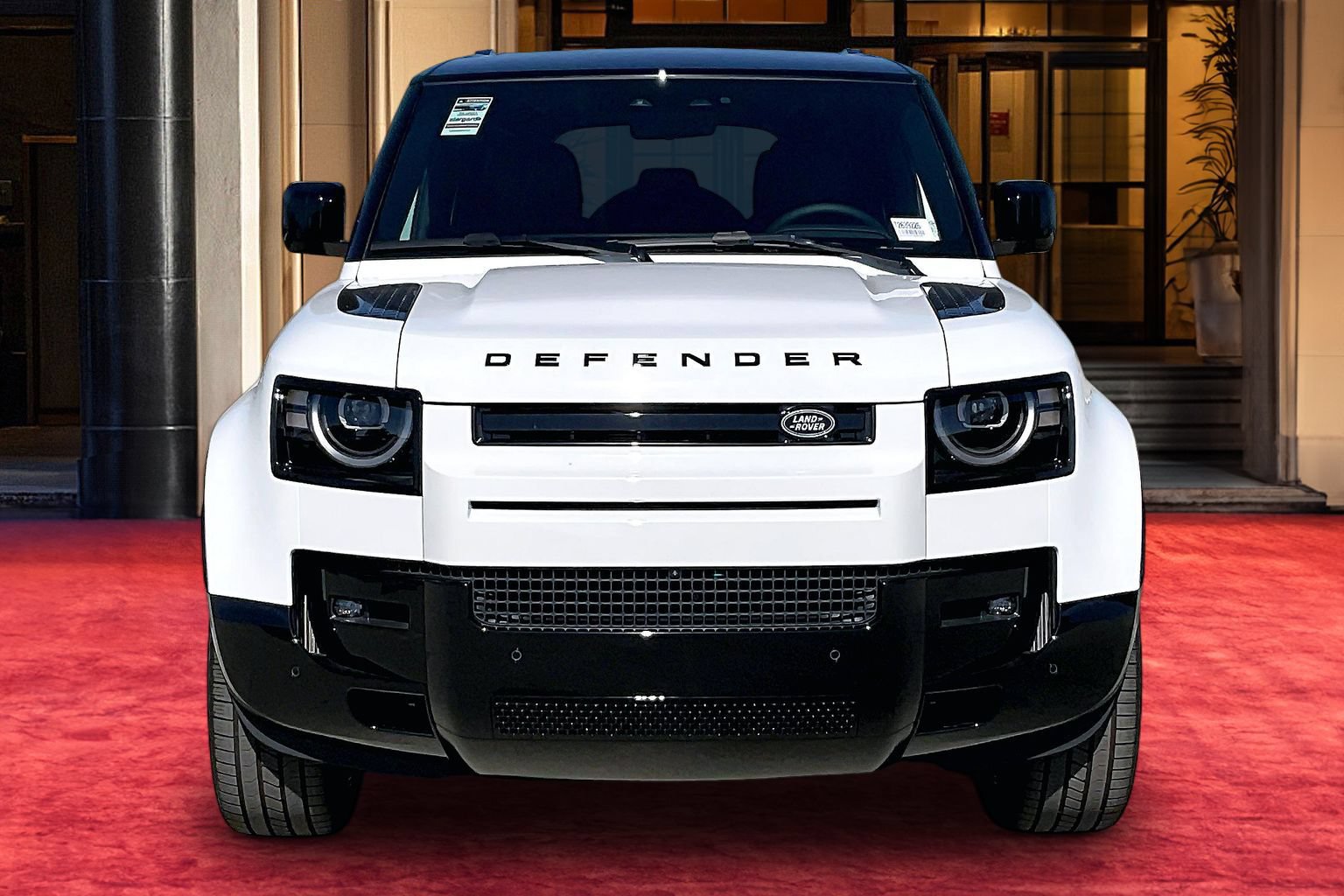 New 2026 Land Rover Defender 110 X-Dynamic SE AWD/4WD image 3