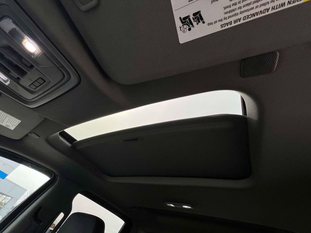 Used 2019 Chevrolet Silverado 1500 LT Trail Boss image 33