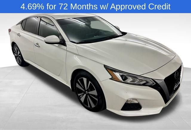 Used 2022 Nissan Altima 2.5 SV image 1