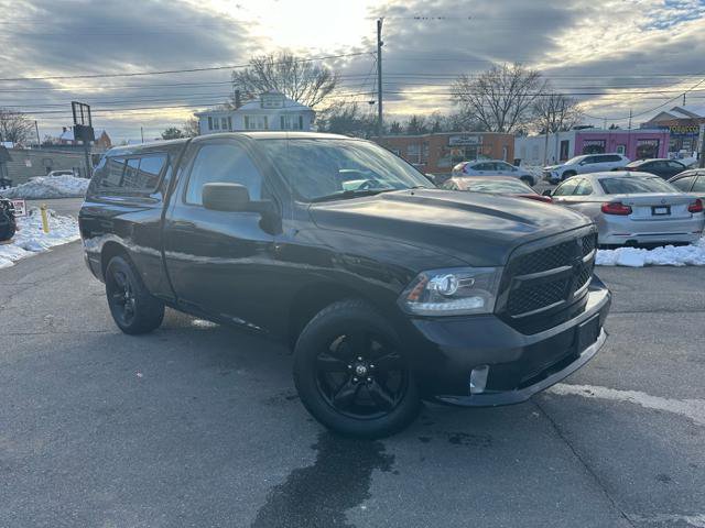 Used 2014 RAM 1500 Express image 2