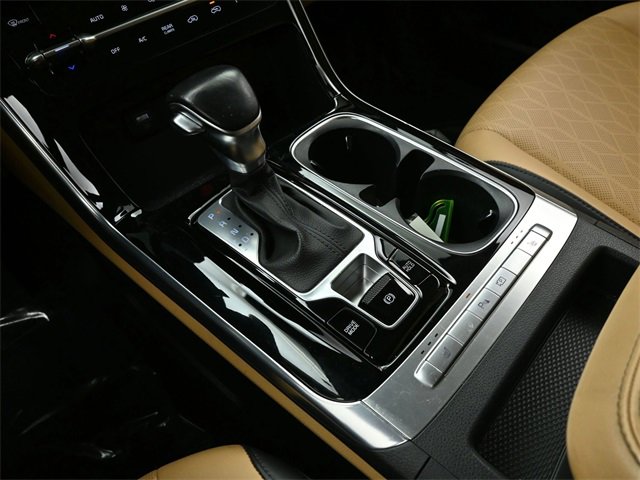 Used 2022 Kia Carnival EX image 33