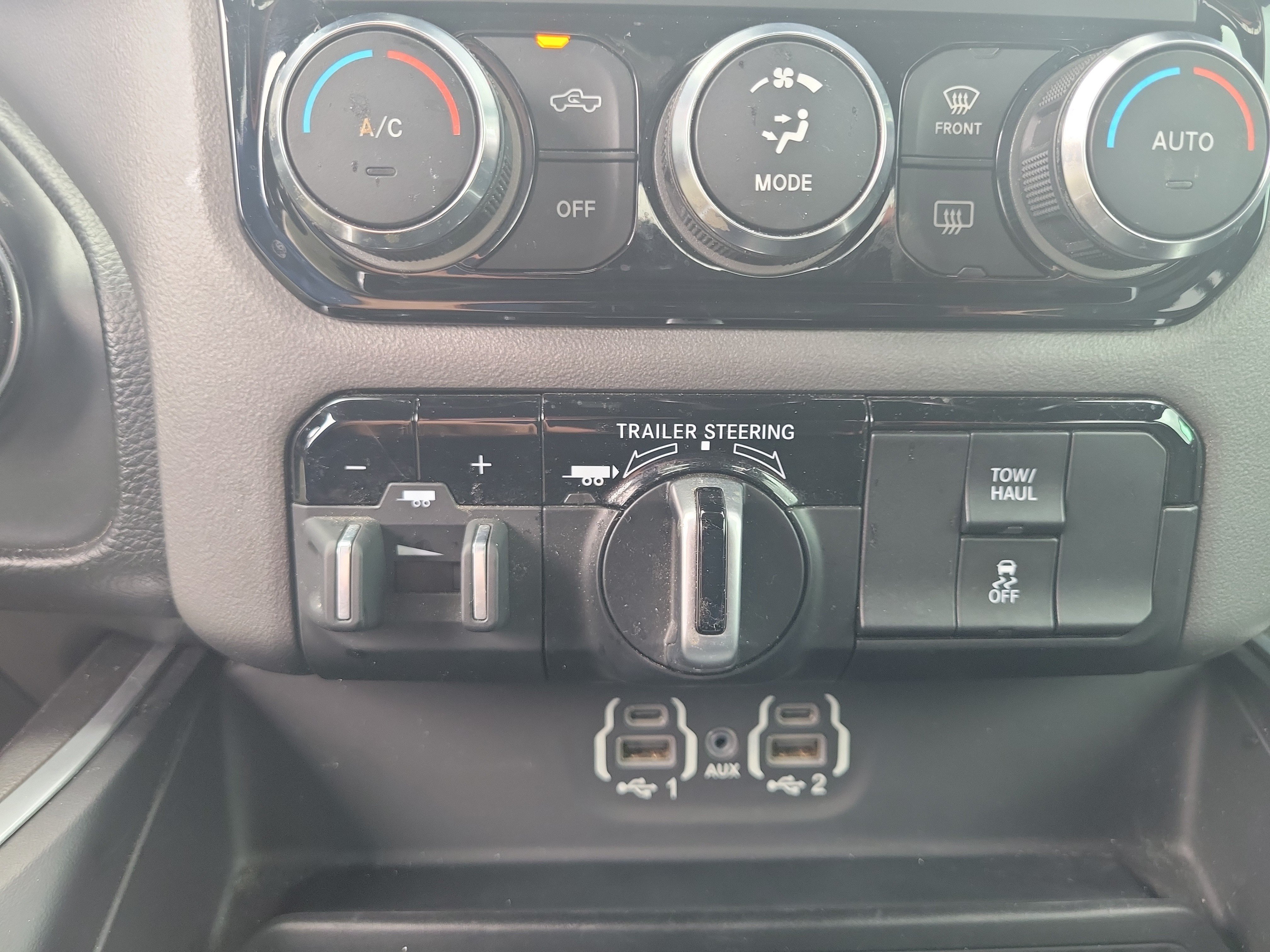 Used 2022 RAM 1500 Big Horn w/ Trailer Tow Group RWD image 27