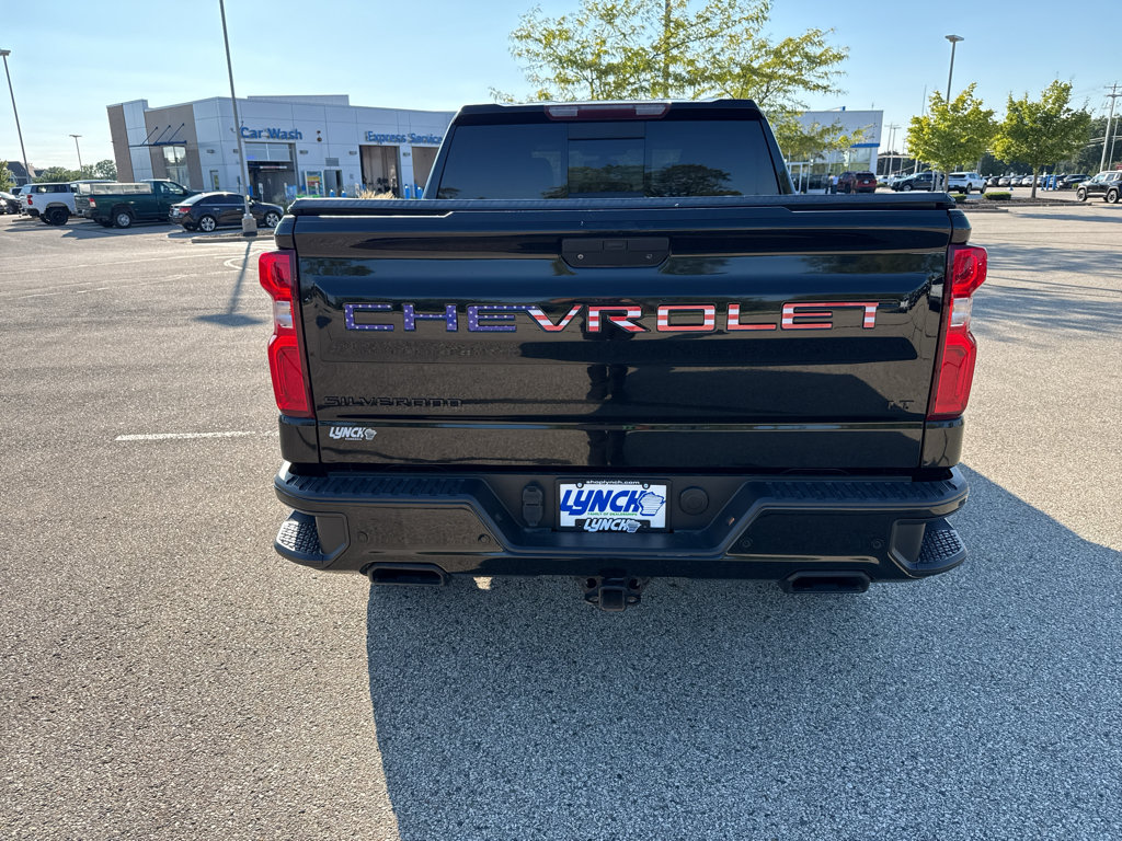 Used 2020 Chevrolet Silverado 1500 LT Trail Boss w/ Midnight Edition AWD/4WD image 7