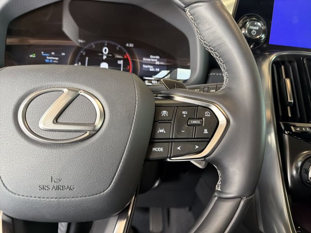Certified 2025 Lexus LX 700h Luxury AWD/4WD image 16