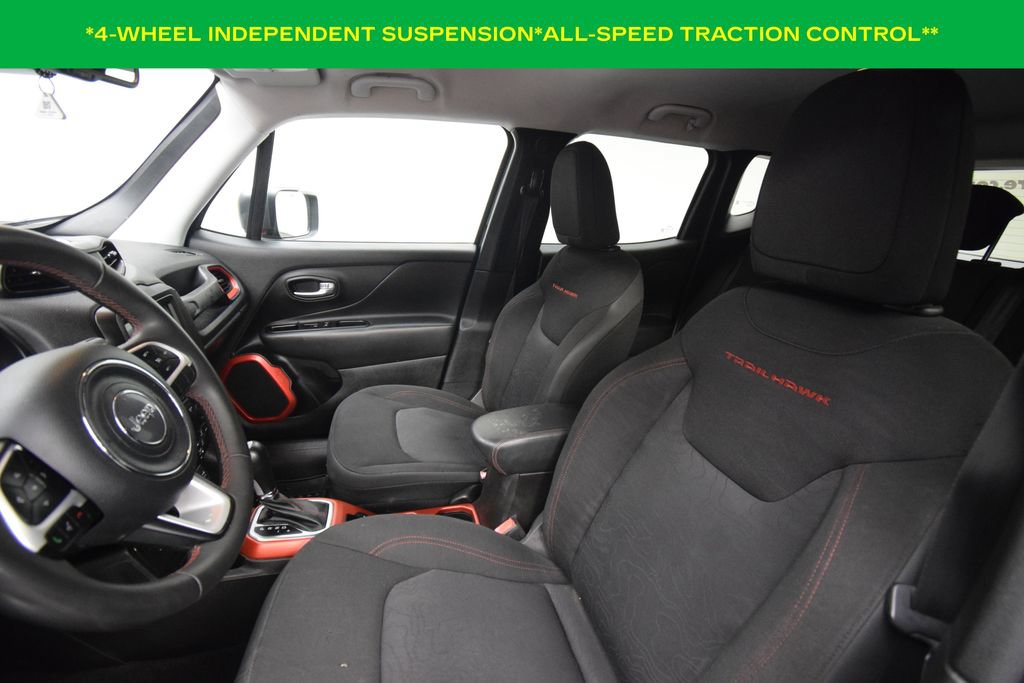 Used 2020 Jeep Renegade Trailhawk w/ LED Lighting Group AWD/4WD image 11