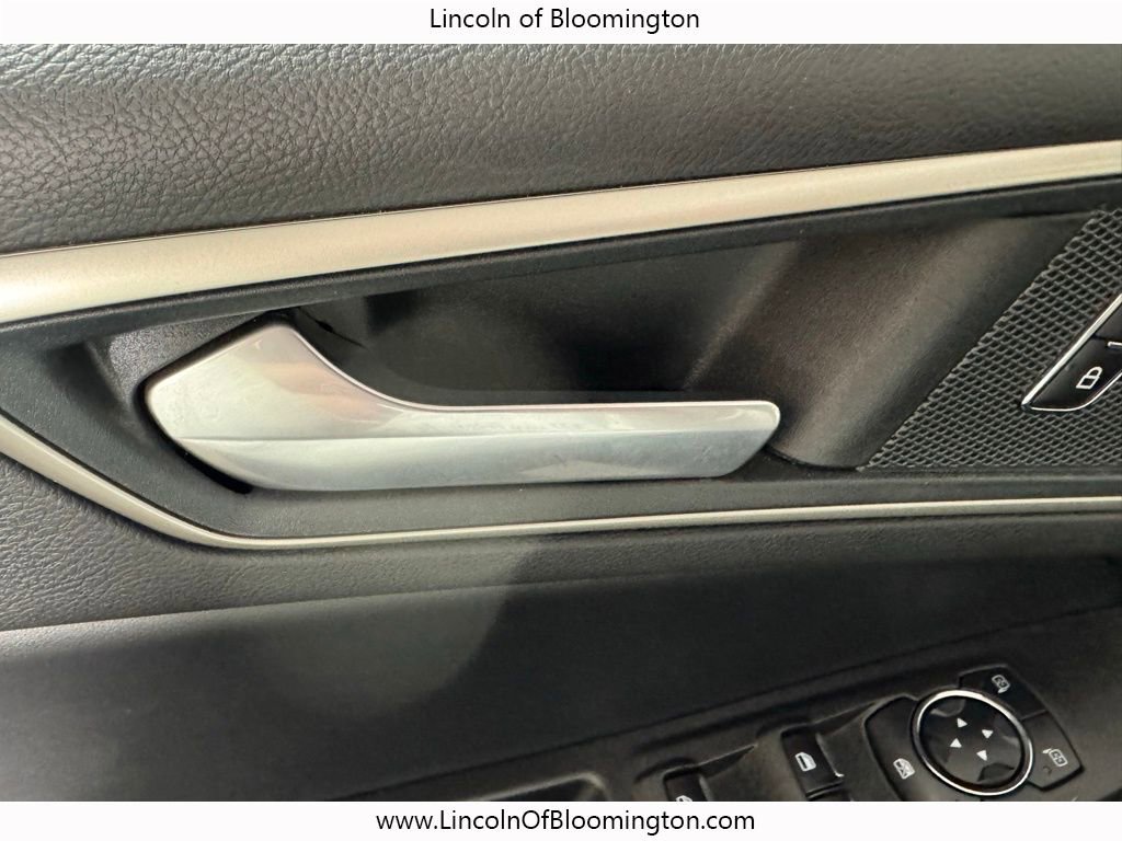 Used 2024 Ford Edge ST-Line image 39