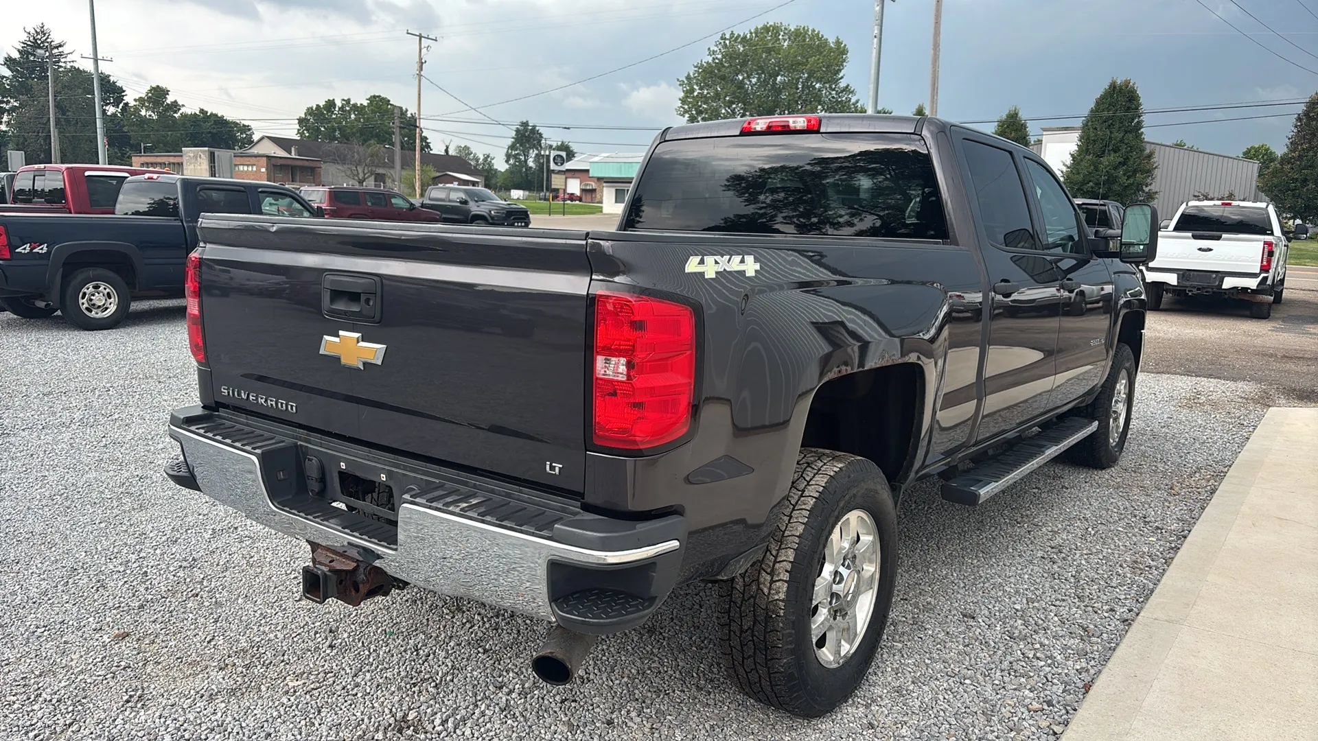 Used 2015 Chevrolet Silverado 2500 LT w/ LT Convenience Package AWD/4WD image 7