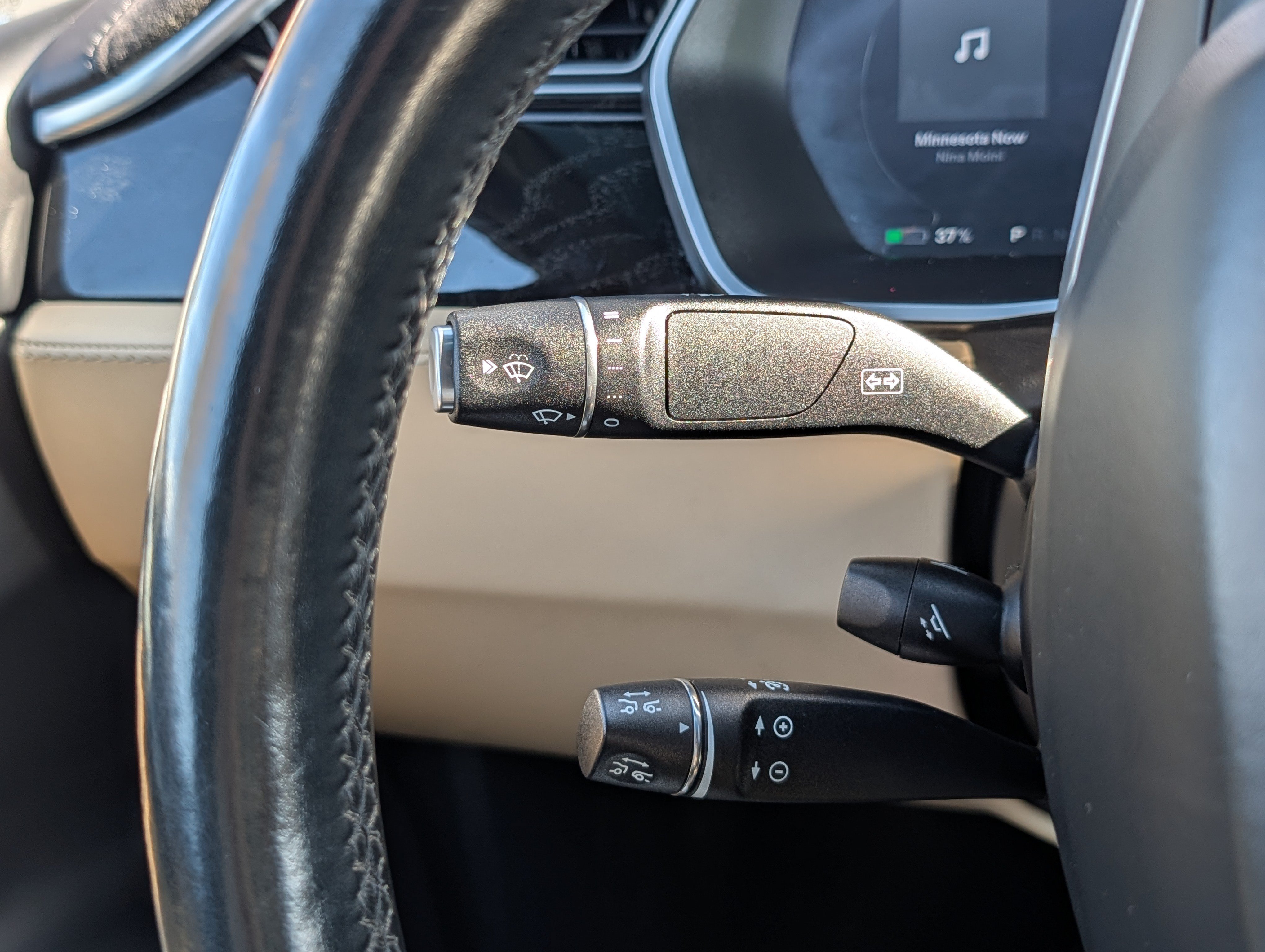 Used 2016 Tesla Model X 90D AWD/4WD image 26