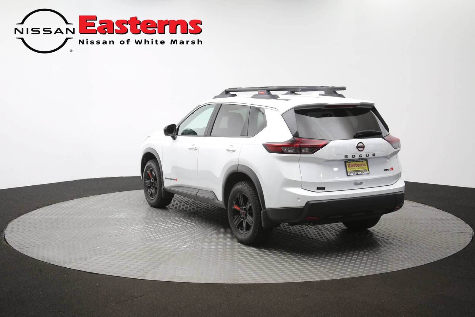 Used 2025 Nissan Rogue SV AWD/4WD image 63