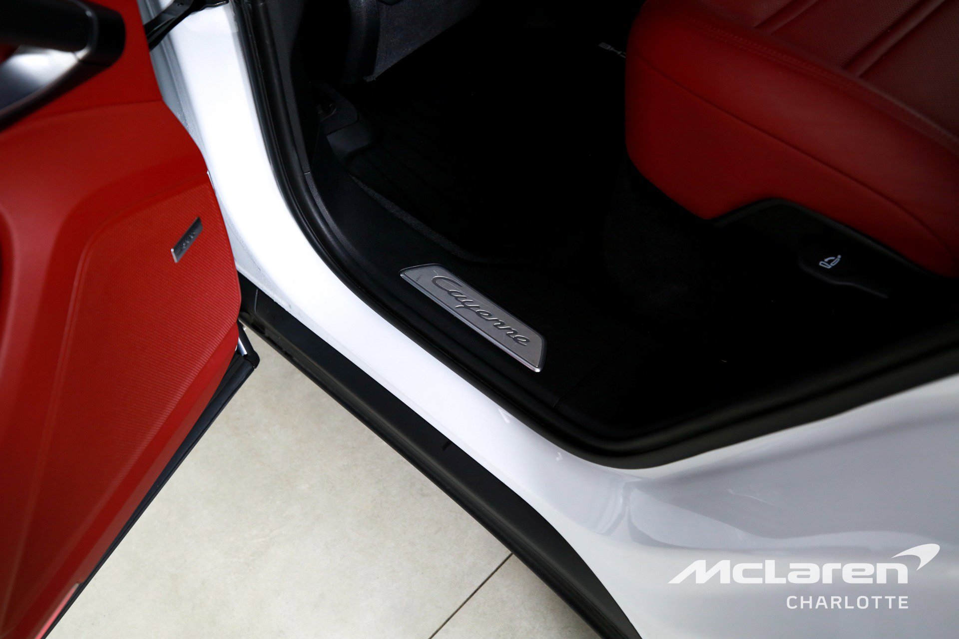 Used 2023 Porsche Cayenne Turbo S image 20