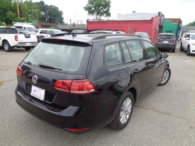 Used 2019 Volkswagen Golf S FWD image 12