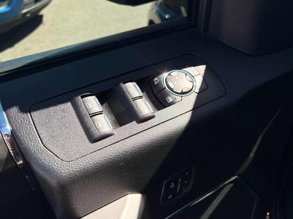 Used 2020 Ford F150 Lariat w/ Equipment Group 502A Luxury AWD/4WD image 16