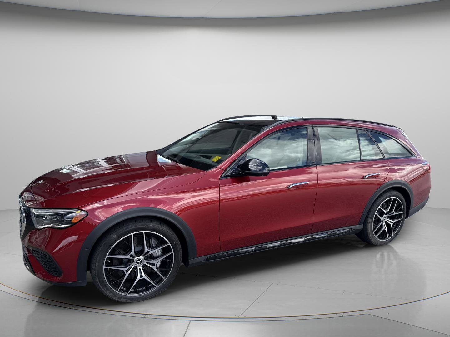 Certified 2024 Mercedes-Benz E 450 4MATIC All-Terrain Wagon image 6