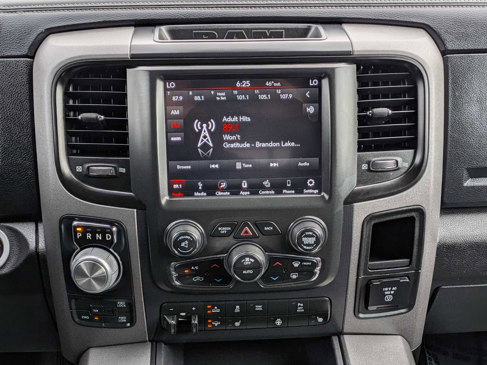 Used 2018 RAM 1500 Rebel image 28