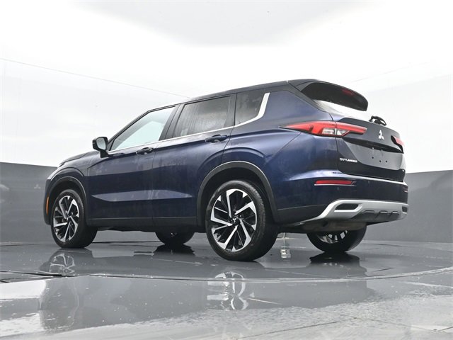 Used 2024 Mitsubishi Outlander SE image 26