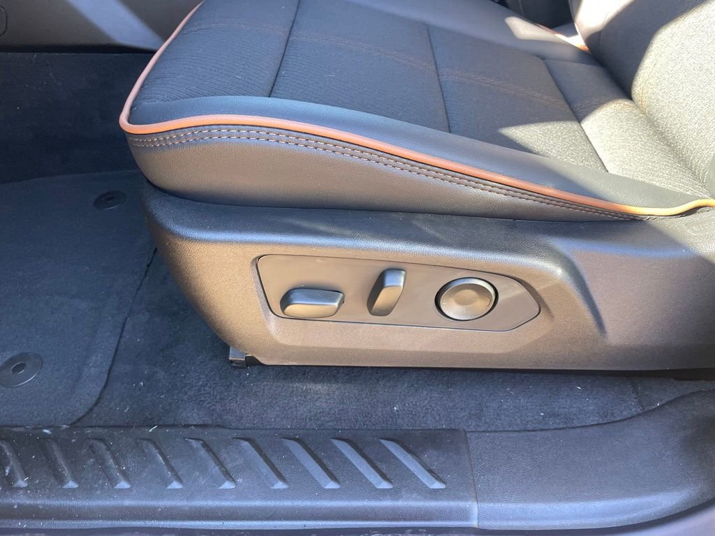 New 2026 GMC Canyon AT4 w/ Nightfall Edition image 11