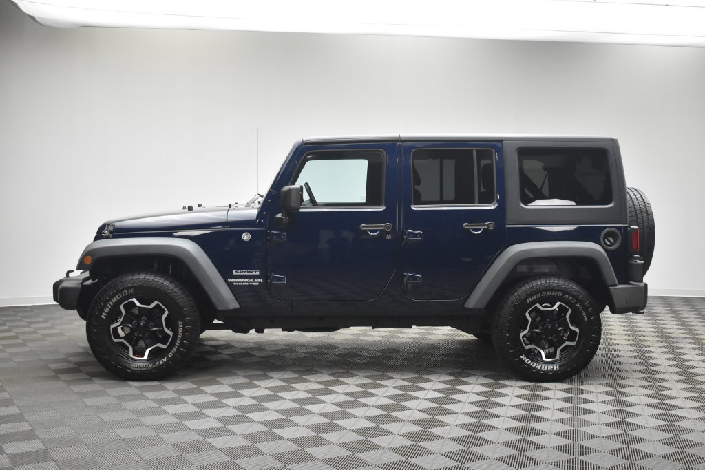 Used 2013 Jeep Wrangler Unlimited Sport AWD/4WD image 9