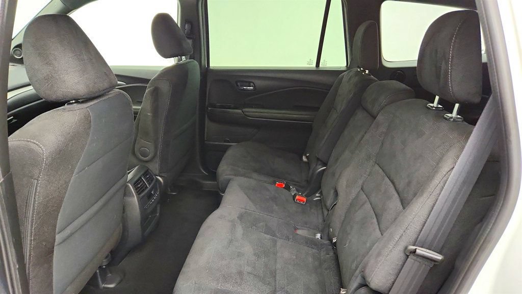 Used 2022 Honda Pilot Sport image 19