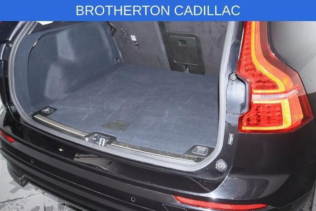 Used 2025 Volvo XC60 B5 Plus AWD/4WD image 25