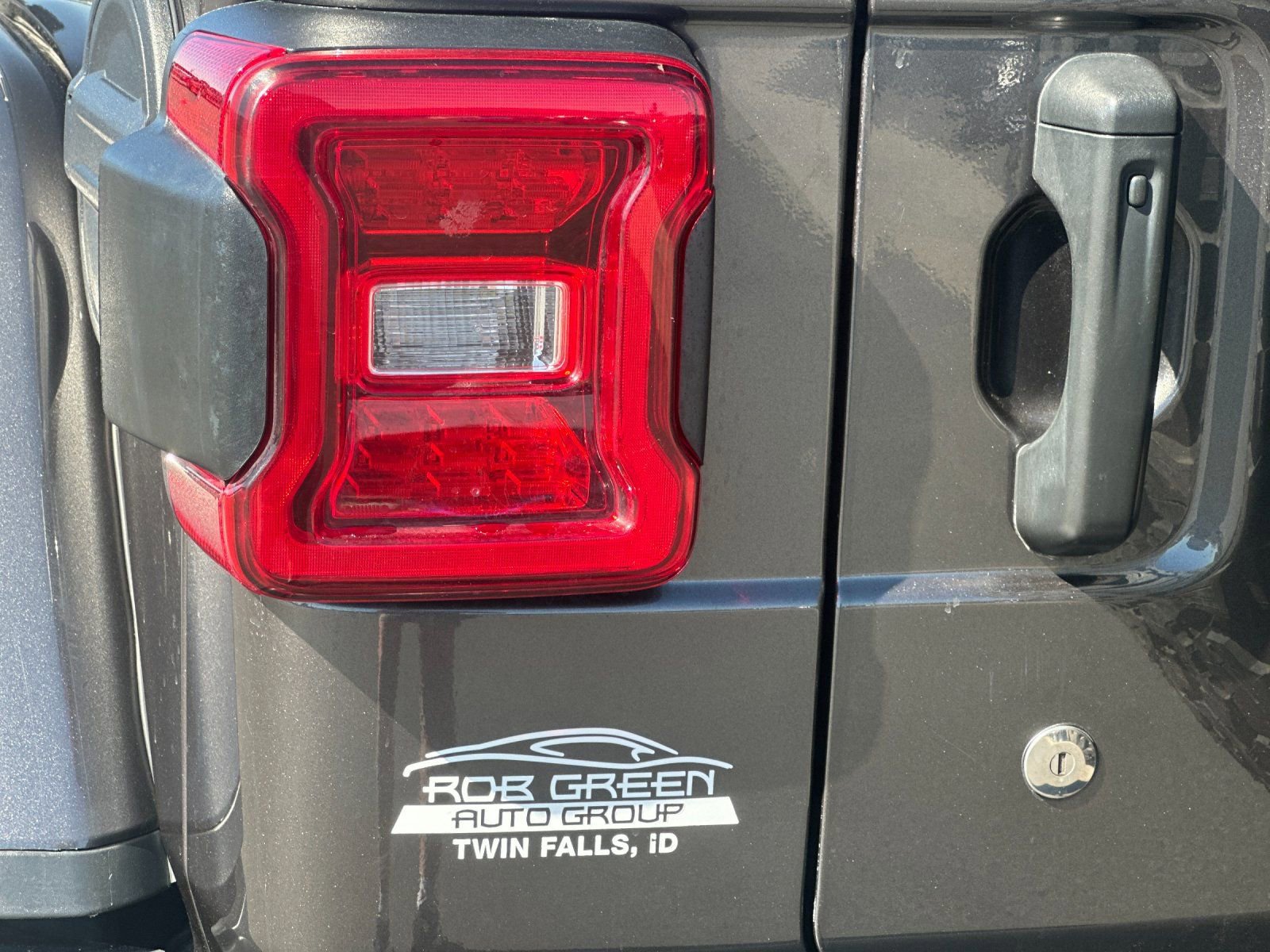 Used 2019 Jeep Wrangler Unlimited Rubicon w/ Dual Top Group image 33