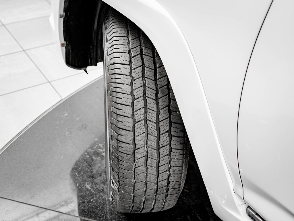 Used 2013 Toyota 4Runner SR5 image 42