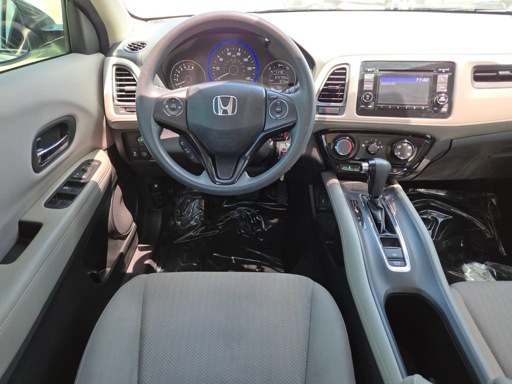 Used 2017 Honda HR-V LX image 26