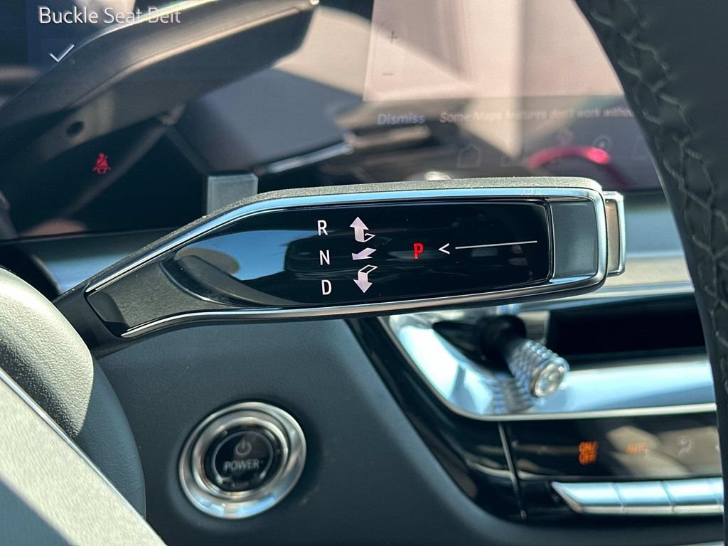 New 2025 Cadillac Lyriq Luxury AWD/4WD image 16