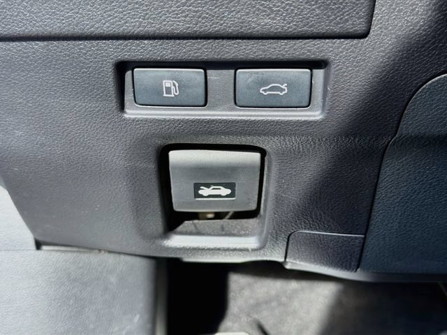 Used 2024 Lexus ES 300h F Sport w/ Accessory Package (Z2) FWD image 45