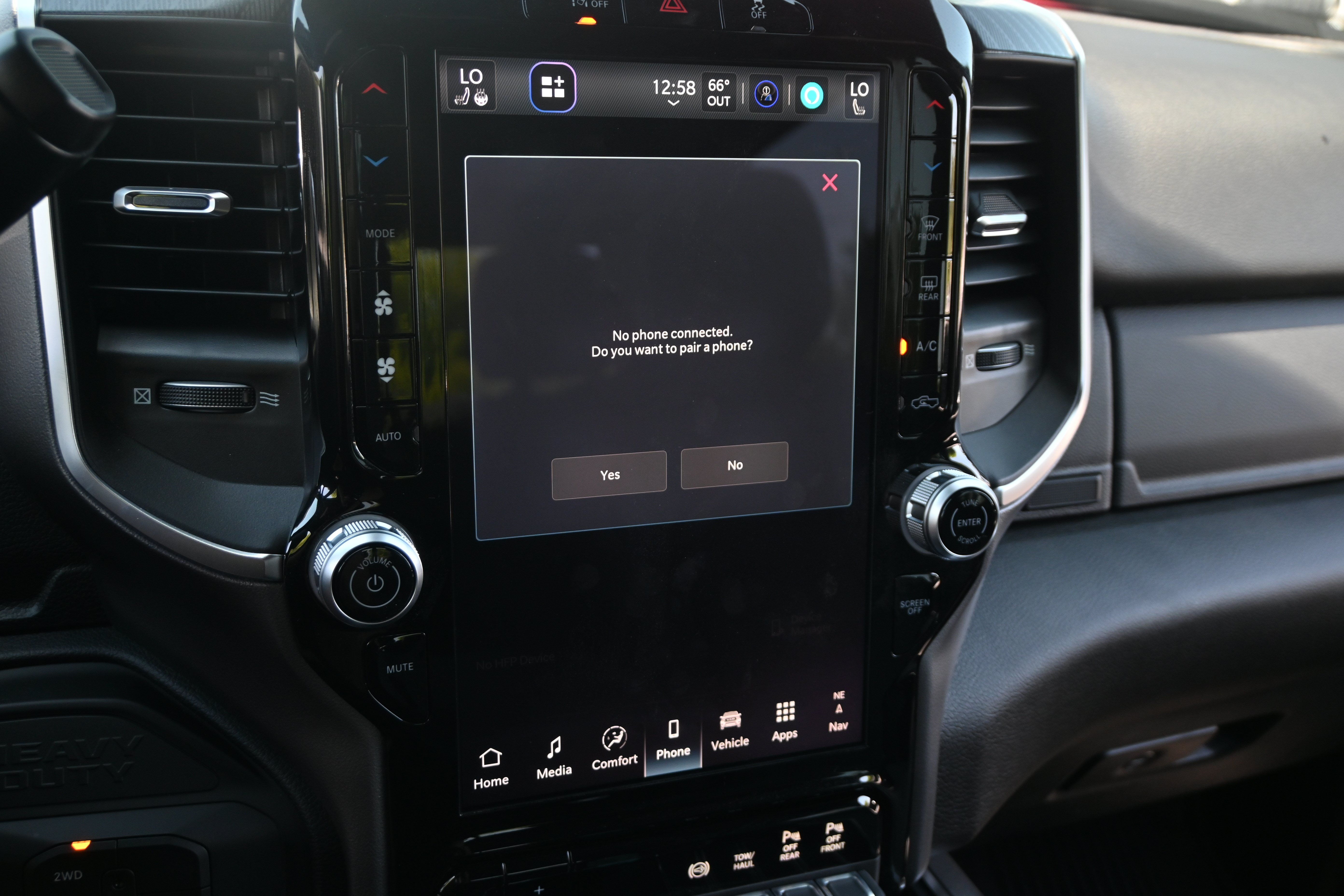 New 2026 RAM 2500 Big Horn AWD/4WD image 24