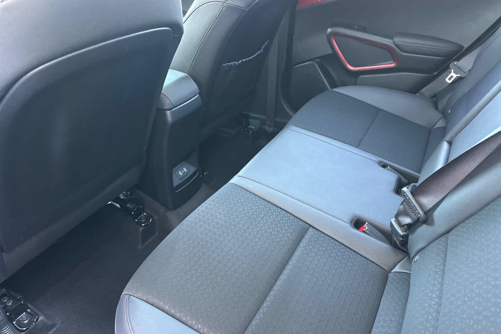 Used 2025 Kia Soul GT-Line FWD image 4