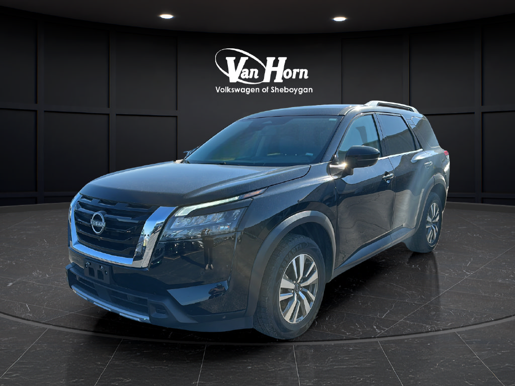 Certified 2025 Nissan Pathfinder SL AWD/4WD image 1
