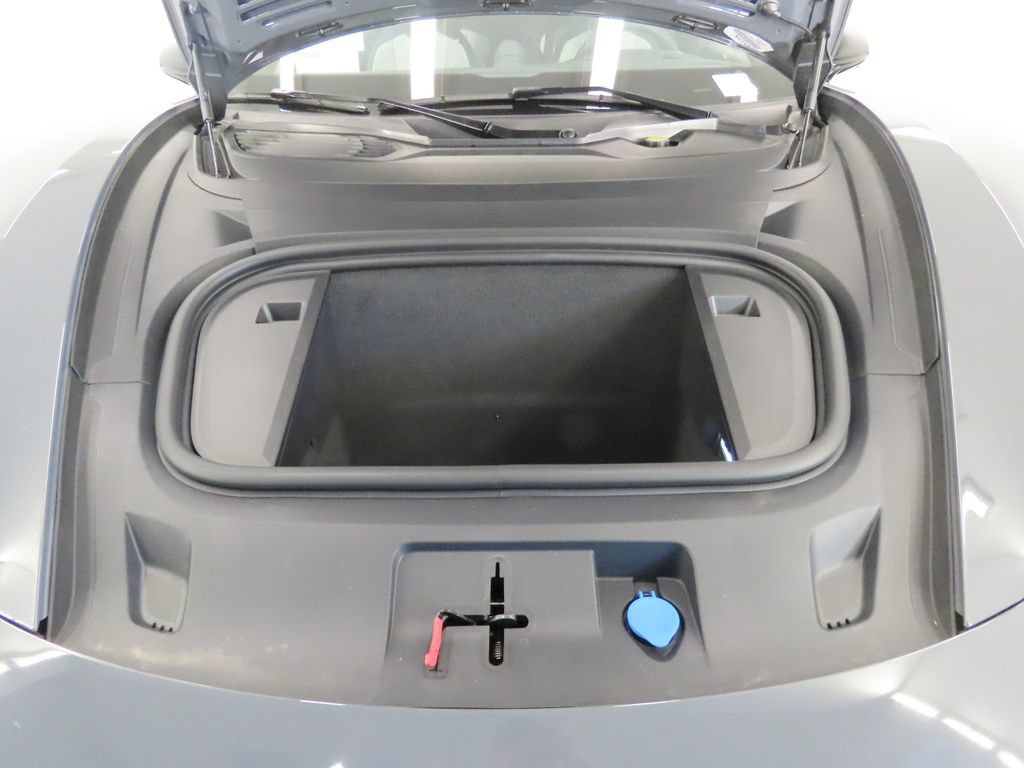 New 2026 Porsche Taycan RWD image 47