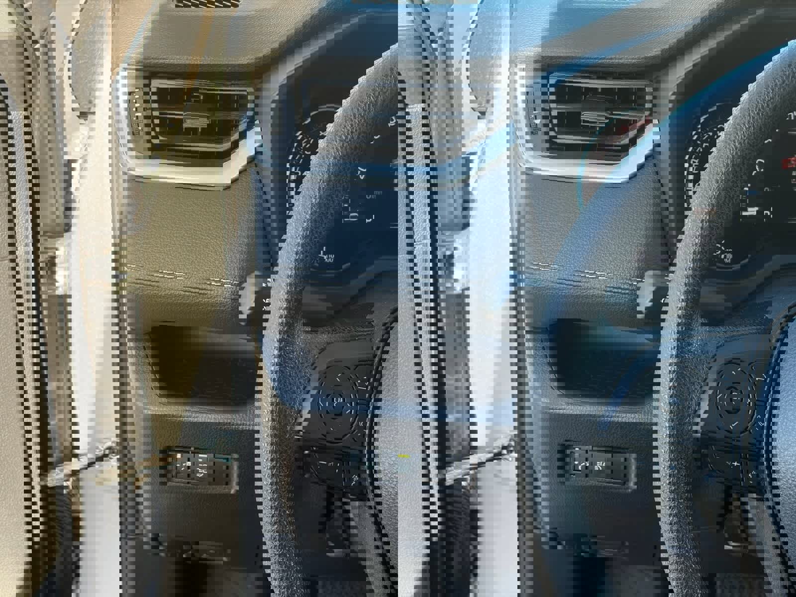 Used 2024 Toyota RAV4 LE image 16